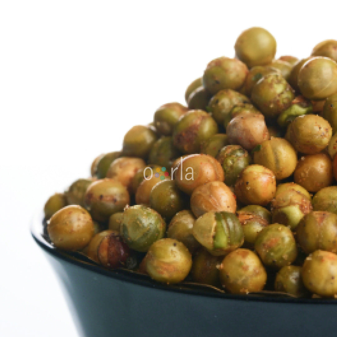 Roasted Peas Healthy and Crunchy Snack Oorla