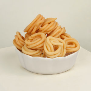 Chettinadu Thenkuzhal Murukku (Norukkal)