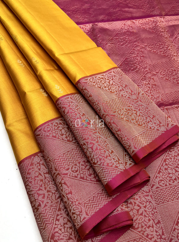 Ezhil - Yellow & Pink Turning Handloom Soft Silk Saree