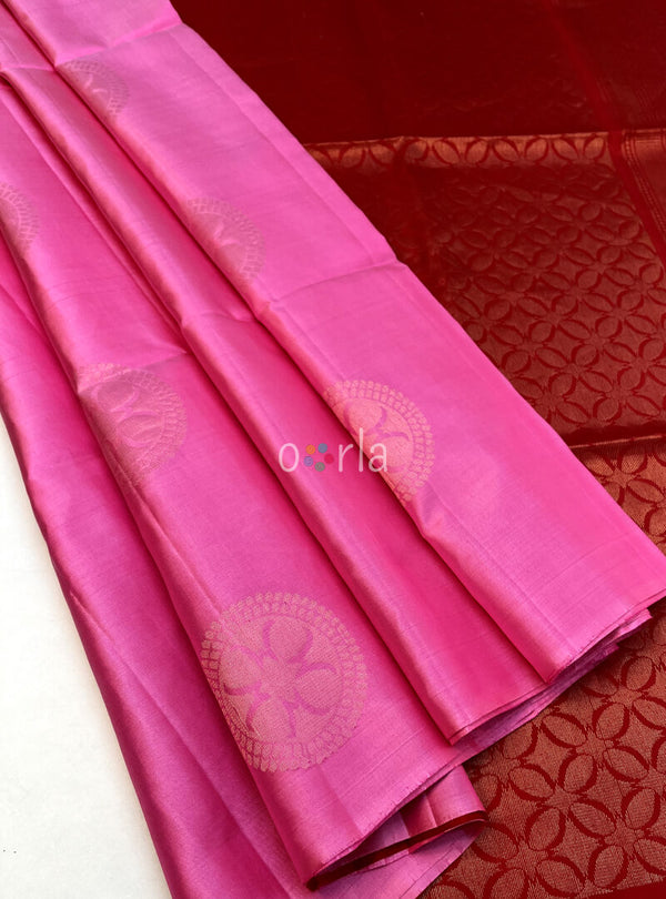 Mughizh - Candy Pink & Red Bhutta Handloom Soft Silk Saree