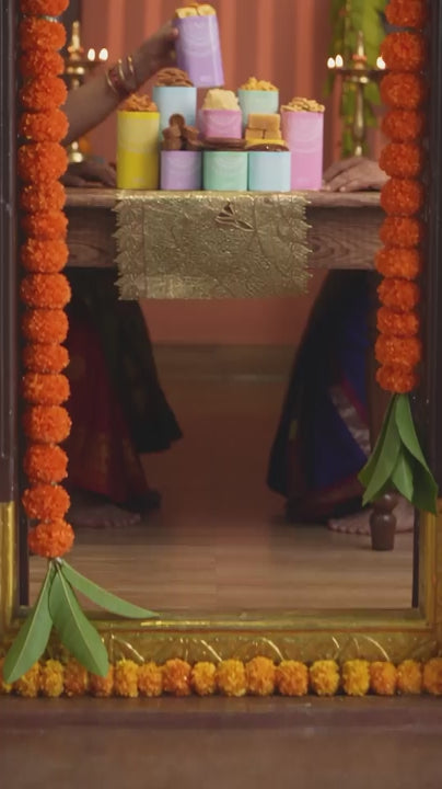 Palakara Petti (பலகாரப்பெட்டி)